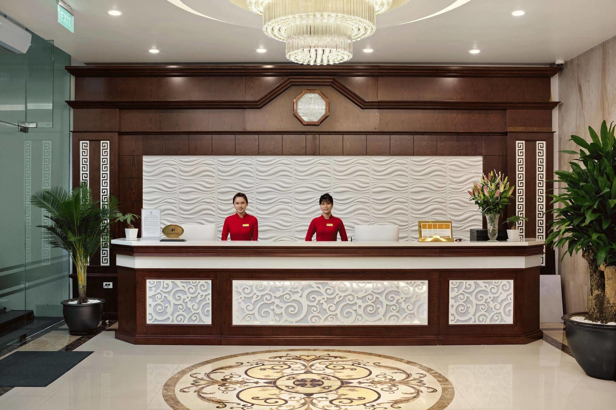 Center Hotel Bac Ninh Bagian luar foto