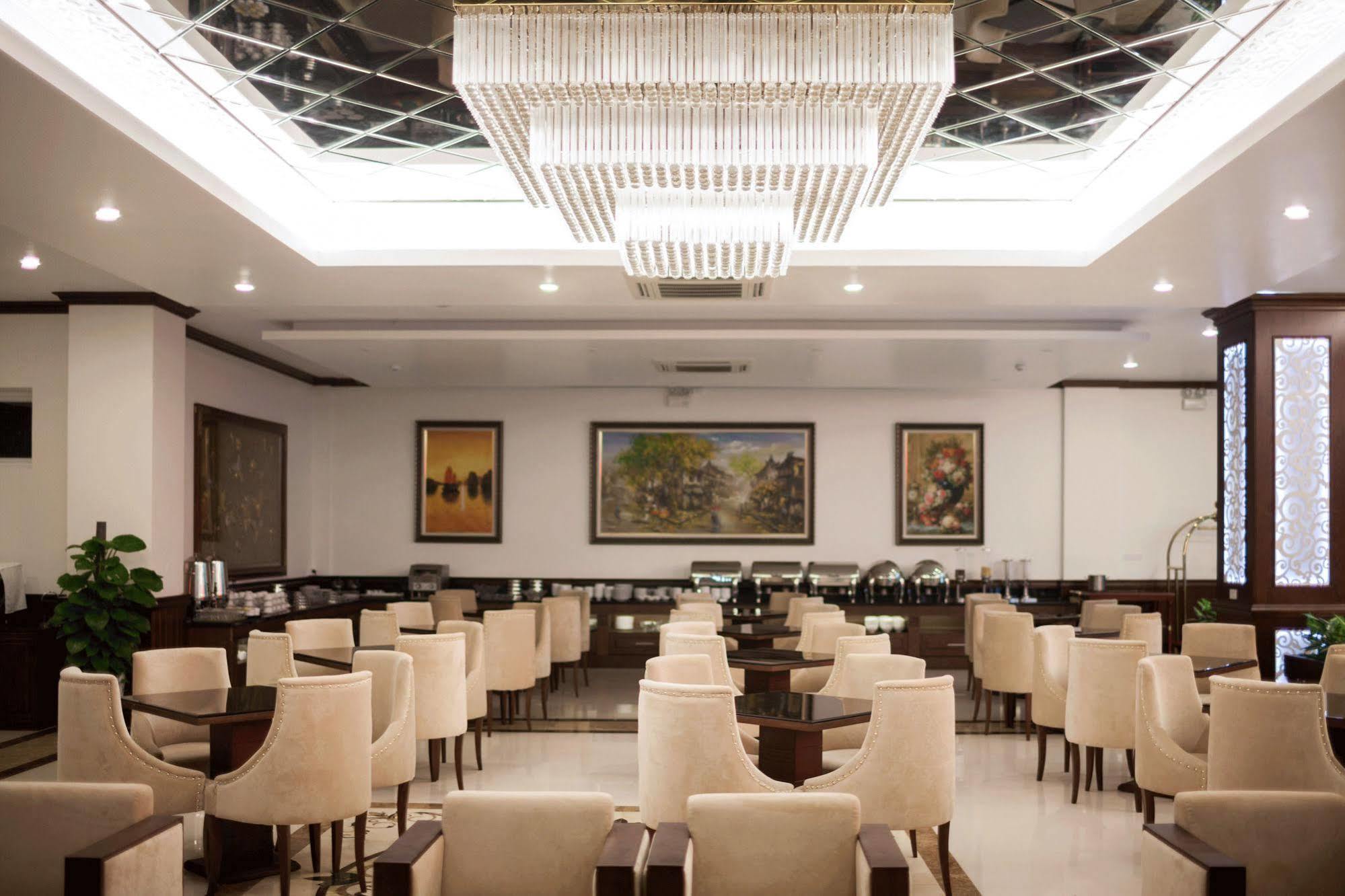 Center Hotel Bac Ninh Bagian luar foto